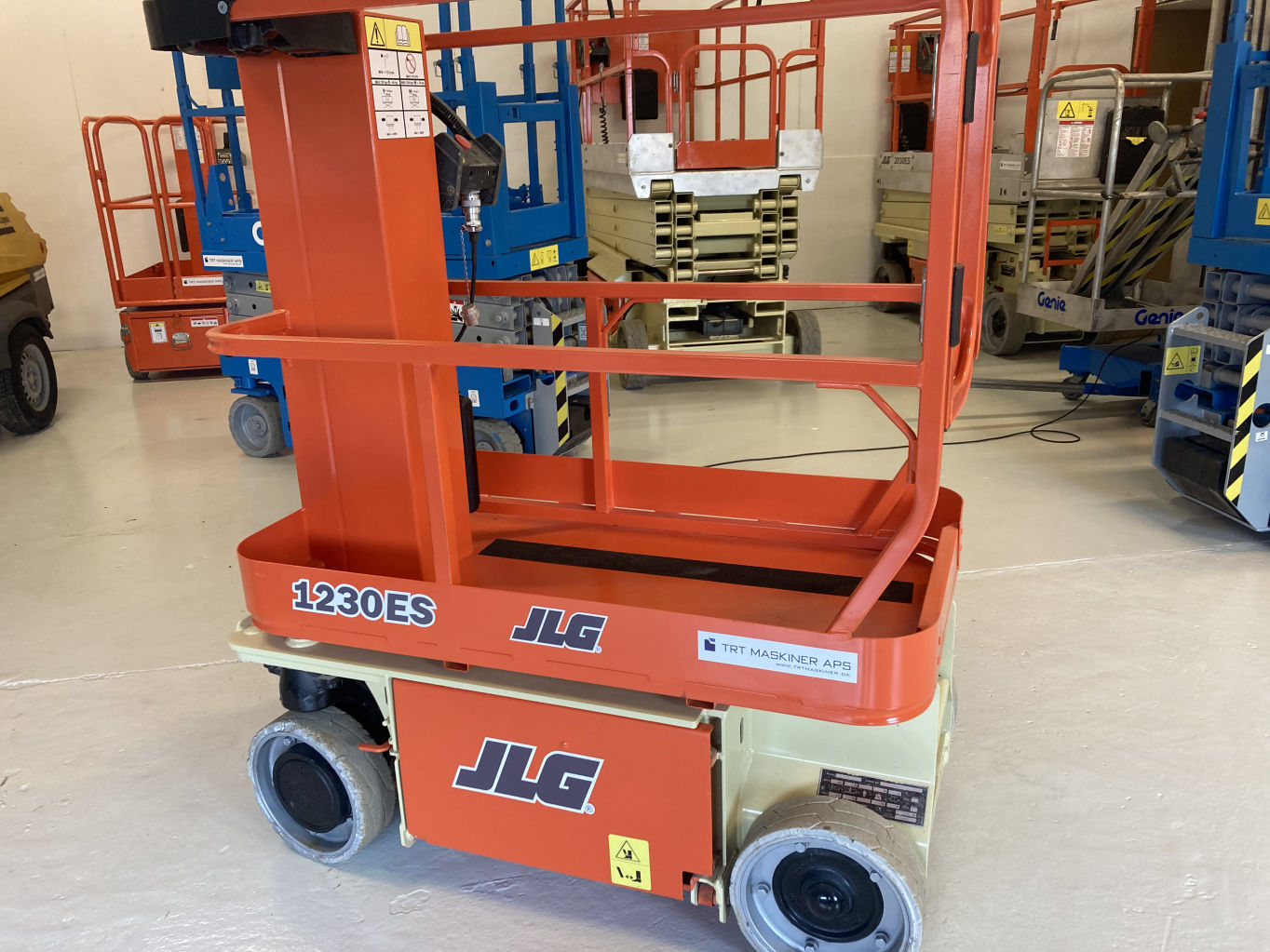 JLG 1230ES